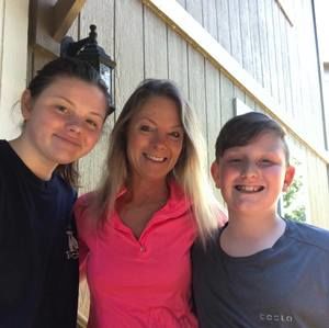 Meet your Posher, Lisa